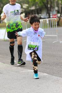 BIB: 880
                            <button type="button" onclick="openModal(3563461)" class="btn btn-primary btn-sm float-right btn-popup" data-toggle="modal" data-target=".modal-high-quality">
                        <i class="fas fa-shopping-cart"></i> Add to Cart
                    </button>
                                            <button type="button" onclick="isThisMe(3563461, true)" class="btn btn-success btn-sm float-right btn-popup btn-isme hidden" data-toggle="tooltip" data-placement="bottom" title="นี่คือรูปของคุณใช่ไหม คลิกที่นี่เพื่อเอาเข้าอัลบั้ม">
                        <i class="fas fa-plus"></i> Add to album
                    </button>
                    <button type="button" onclick="isThisMe(3563461, false)" class="btn btn-warning btn-sm float-right btn-popup btn-isnotme hidden">
                        <i class="fas fa-ban"></i> Remove from album
                    </button>